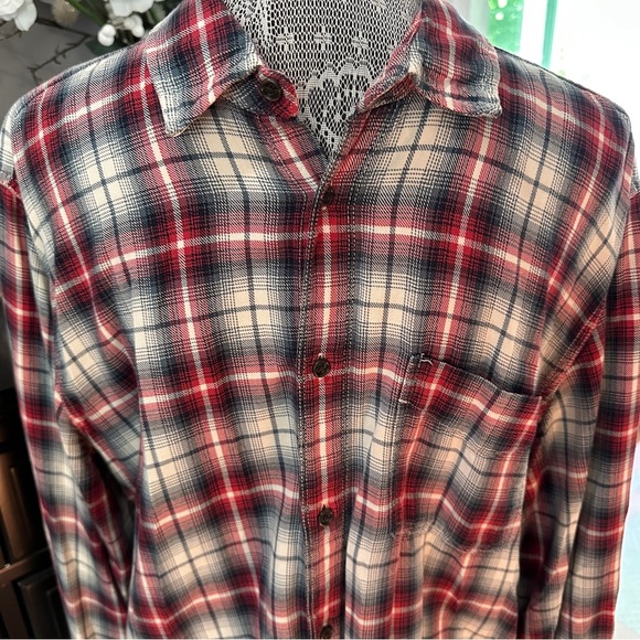 GAP Red & Navy Plaid Flannel Button-Down Shirt Men’s Large - Picture 3 of 14